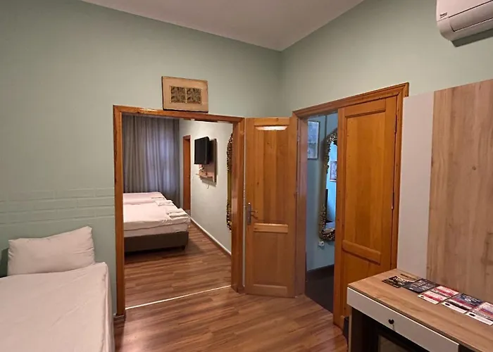 Divas 2* איסטמבול